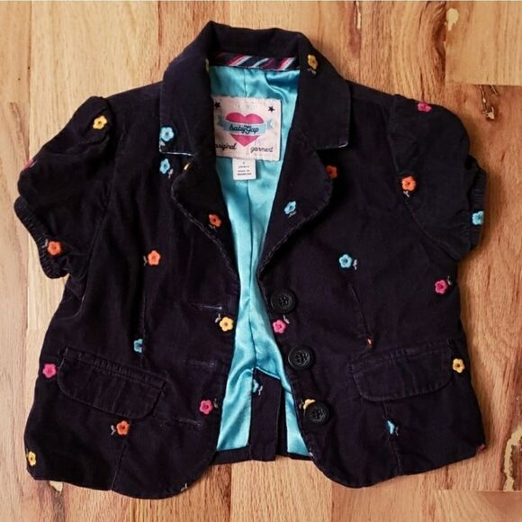 Baby GAP Embroidered Flower Waist Coat - Picture 5 of 5